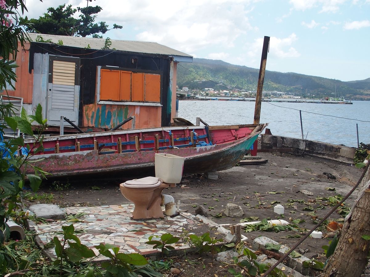 romok Dominica